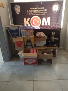 ANTALYA (AA) – Antalya'da düzenlenen kaçakçılık operasyonunda 6 şüpheli gözaltına