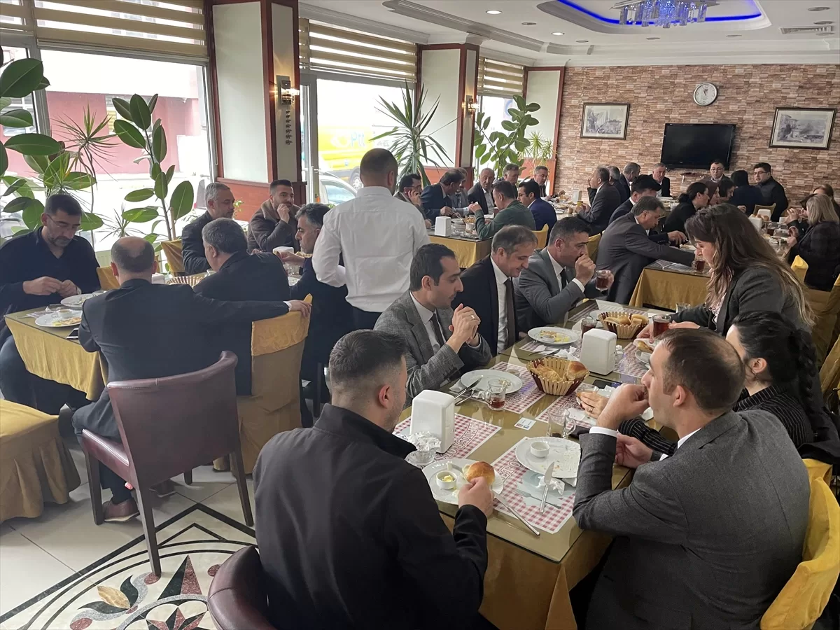 Ardahan'da “Türk Mutfağı Haftası” etkinliklerinde yöresel kahvaltı çeşitleri tanıtıldı