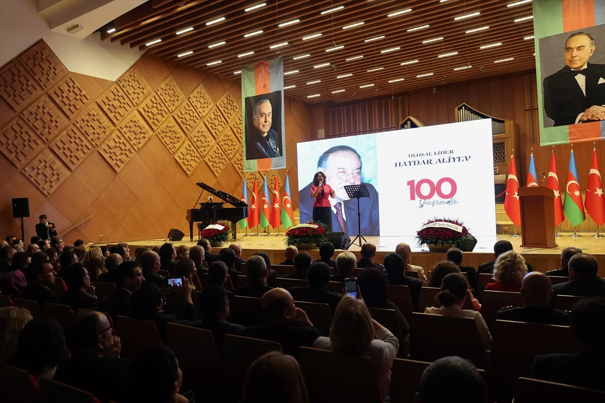 Azerbaycan'ın ulusal lideri Haydar Aliyev'in doğumunun 100. yılı dolayısıyla Ankara'da etkinlik düzenlendi