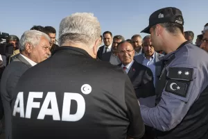 ŞANLIURFA (AA) – Adalet Bakanı Bekir Bozdağ, sulama kanalına düştüğü