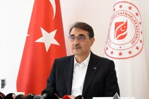 ESKİŞEHİR (AA) – Enerji ve Tabii Kaynaklar Bakanı Fatih Dönmez,