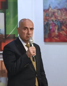 - "Herkesin kalıcı konutlara ve işinin başına dönmesini sağlamayı istiyoruz.