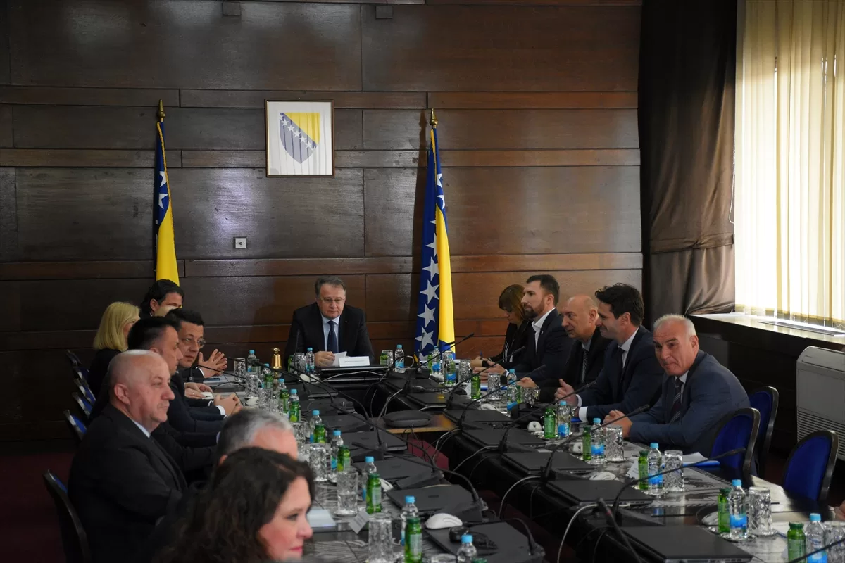 Bosna Hersek'te “federasyon hükümeti” göreve başladı