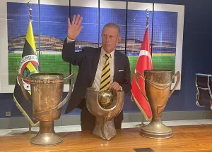 İSTANBUL (AA) – MURAT KAYA – Fenerbahçe'ye üst üste iki