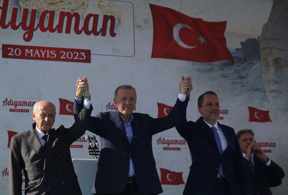 Cumhurbaşkanı Erdoğan, Adıyaman'da konteyner kent ziyaretinde konuştu: (2)