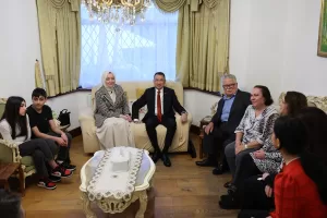 LONDRA (AA) – Cumhurbaşkanı Yardımcısı Fuat Oktay ve eşi Hümeyra