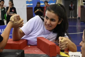 ERZURUM (AA) – Erzurum'da organize edilen Okul Sporları Bilek Güreşi