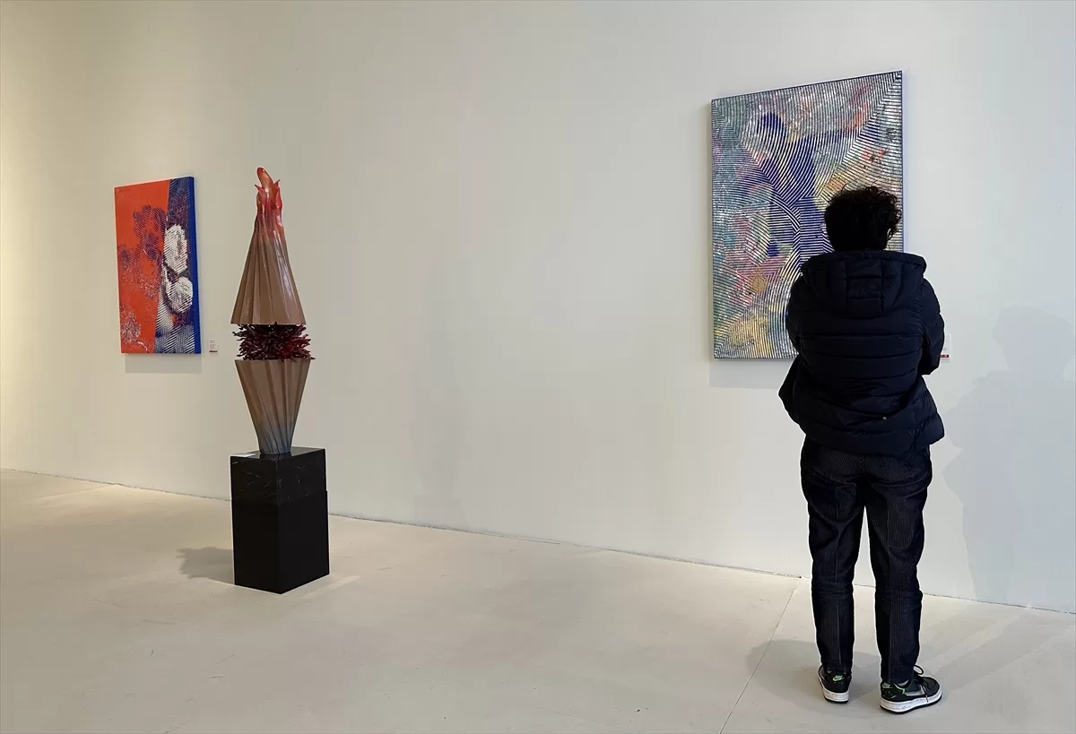 “Evren İçinde Evren” sergisi, AKM Galeri'de açıldı