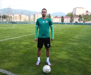 - "Futbol hesap işi değil, son haftaya kadar her şey