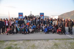 HAKKARİ (AA) – Türkiye Kayak Federasyonu tarafından Hakkari'nin Yüksekova ilçesinde