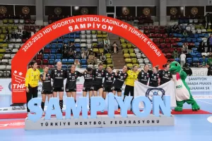 BOLU (AA) – Hentbolda HDI Sigorta Kadınlar Türkiye Kupası final