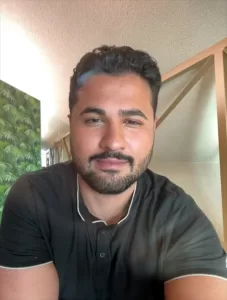 APELDOORN (AA) – Hollanda'da 6 Türk gencin kiraladığı uçak, “Reis