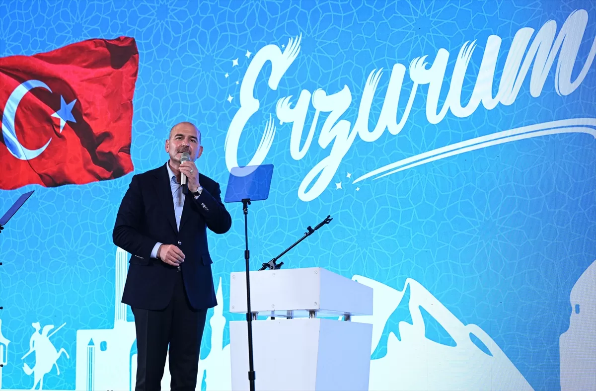 İçişleri Bakanı Soylu, Bakırköy'deki Erzurumlular Buluşması'nda konuştu: