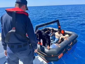 İZMİR (AA) – İzmir'in Dikili ilçesi açıklarında, Yunanistan unsurlarınca Türk