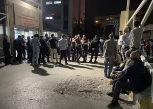 İZMİR (AA) – İzmir'in Konak ilçesinde iki grup arasında çıkan