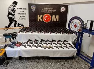 İZMİR (AA) – İzmir'de yasa dışı silah imal ve ticareti