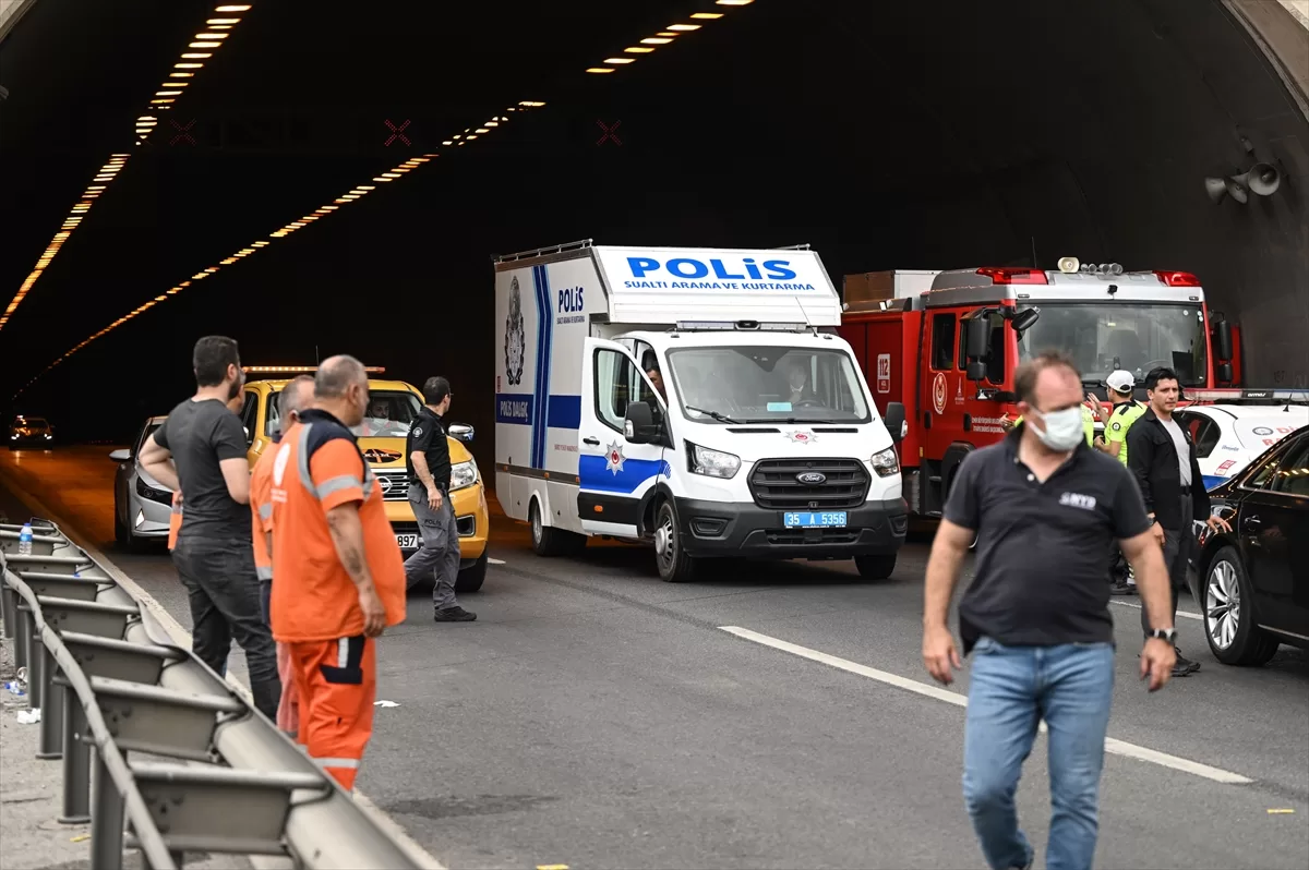 GÜNCELLEME – İzmir'deki Bayraklı Tünelleri'nde tır yandı