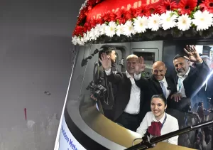 İZMİR (AA) – İzmir Hafif Raylı Sistemi'nin 4'üncü aşaması olarak