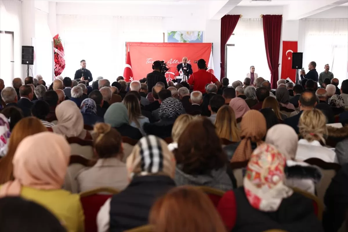 Keçiören'de “3 Mayıs Türkçülük Günü” paneli düzenlendi