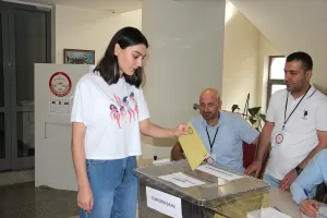 BİŞKEK (AA) – Kırgızistan'da yaşayan Türk vatandaşları, Türkiye'de 28 Mayıs'ta