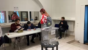 VİLNİUS (AA) – Litvanya'nın başkenti Vilnius'ta yurt dışı seçmen kütüğüne