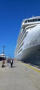 MUĞLA (AA) – Bahamalar bayraklı lüks "Silver Spirit" isimli kruvaziyer