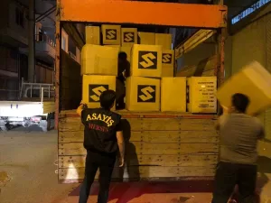 MERSİN (AA) – Mersin'de, müşterisinin ithal ettiği spor malzemelerini depoda