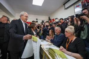 ANKARA (AA) – CHP Genel Başkanı Kemal Kılıçdaroğlu’nun oy kullandığı