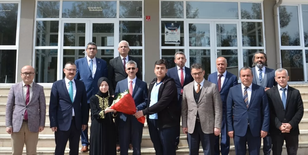 Milli Eğitim Bakan Yardımcısı Yılmaz, Sinop Boyabat'ta öğretmenlerle buluştu