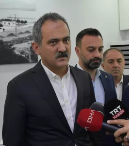 - "100 öğrencisi olan her okula bir rehber öğretmen ataması