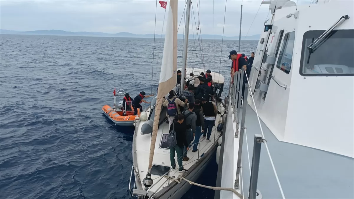 Muğla açıklarında 73 düzensiz göçmen yakalandı