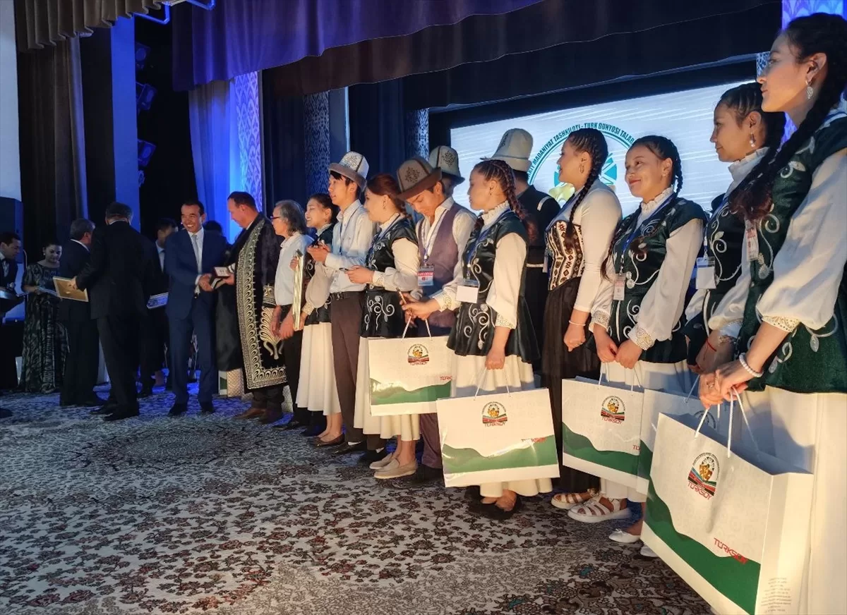 Özbekistan'da “Türk Dünyası Öğrenciler Tiyatro Festivali” düzenlendi