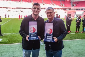 İSTANBUL (AA) – Samsunspor taraftarları, "futbolda 2022-2023 sezonunun enleri"ni dünyanın