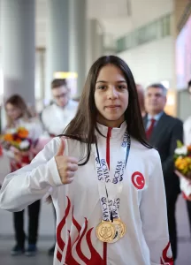 İSTANBUL (AA) – Kuveyt'te düzenlenen Serbest Dalış Havuz Dünya Şampiyonası'nda