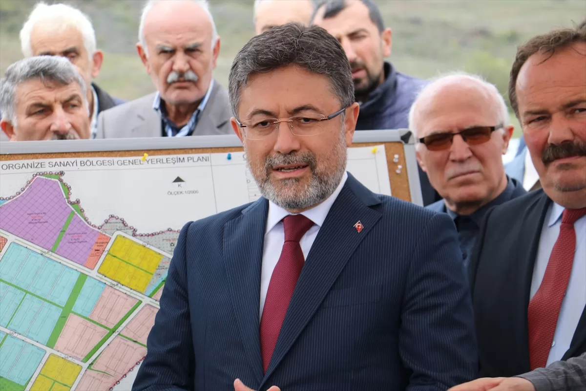 Tarım ve Orman Bakan yardımcıları, Kastamonu'da yapılması planlanan OSB alanında incelemelerde bulundu