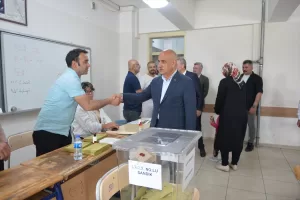 - "Milletimiz büyük bir olgunlukla her türlü fitneden, her türlü