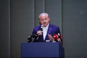 İSTANBUL (AA) – TBMM Başkanı Mustafa Şentop, "Türkiye'ye bir kaos