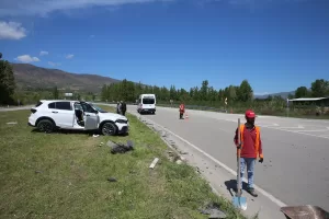 TOKAT (AA) – Tokat'ta yolcu minibüsü ile otomobilin çarpışması sonucu