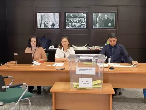 AŞKABAT (AA) – Türkmenistan'da yaşayan Türk vatandaşları, Türkiye'de 14 Mayıs’ta