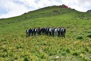 HAKKARİ (AA) – Güvenlik güçlerinin başarılı operasyonlarıyla huzur ve güven