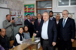 ANKARA (AA) – Zafer Partisi Genel Başkanı Ümit Özdağ, Cumhurbaşkanı