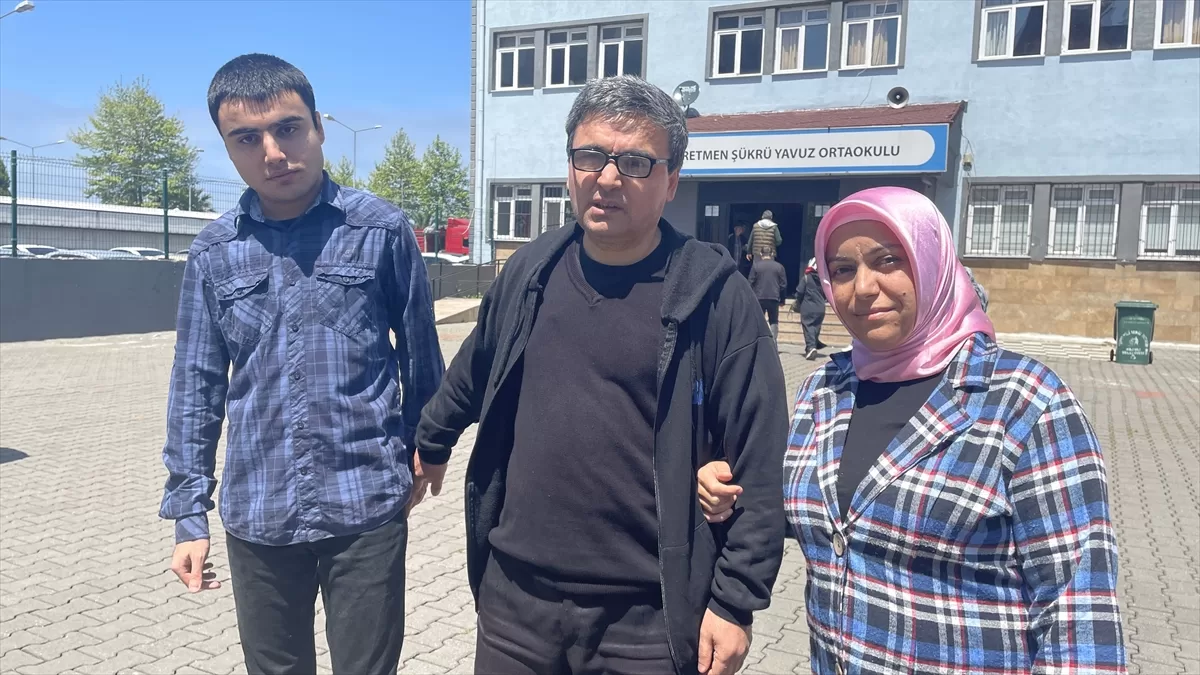 Zonguldak'ta engelli aile sandık başına gitti