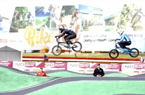 SAKARYA (AA) – Uluslararası Bisiklet Birliğince (UCI) Sakarya'da düzenlenen 2023