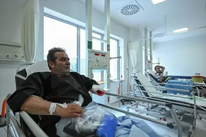 ANKARA (AA) – Kurban Bayramı'nın ilk gününde kurban kesmeye çalışırken