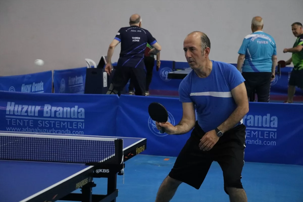 Adana 10. Uluslararası Veteran Masa Tenisi Turnuvası başladı