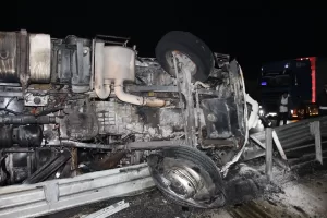 AFYONKARAHİSAR (AA) – Afyonkarahisar'ın Sinanpaşa ilçesinde geçirdiği trafik kazasında yaralanan