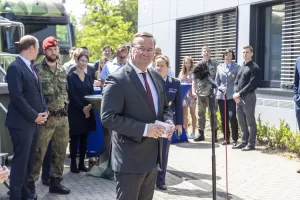 KÖLN (AA) – Almanya Savunma Bakanı Boris Pistorius, Alman Silahlı