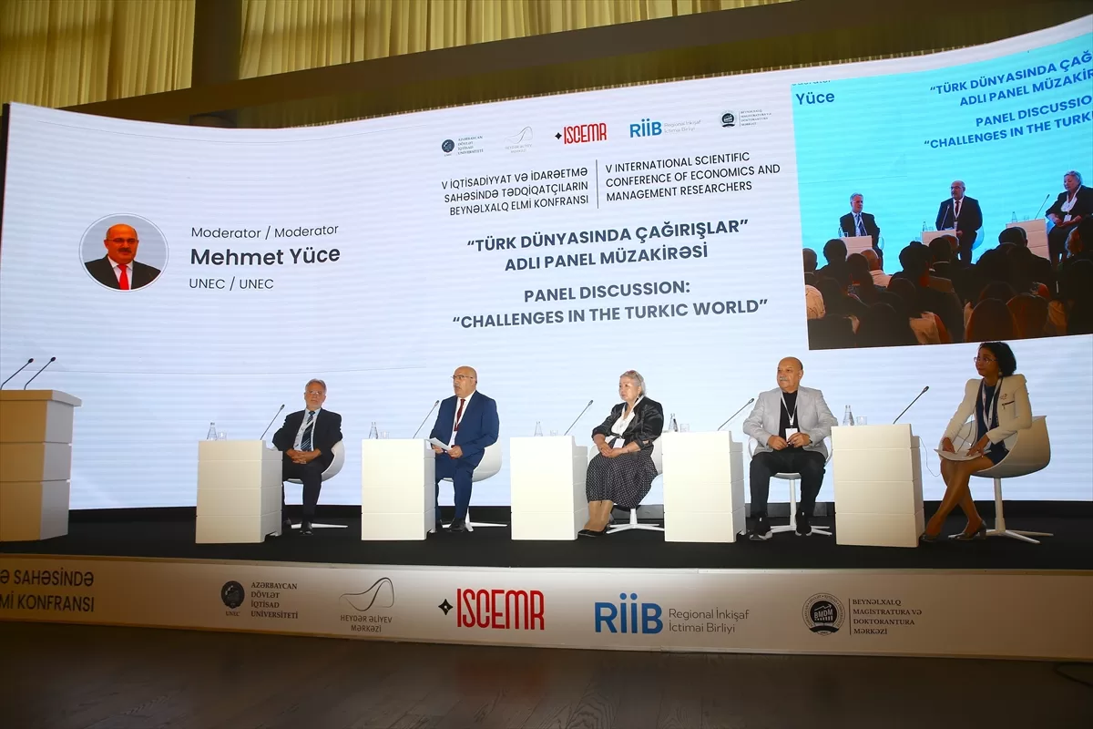 Bakü'deki konferansta “Türk dünyasındaki zorluklar” konuşuldu