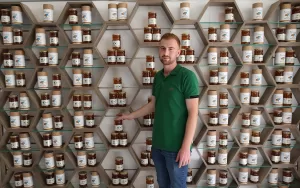 BİTLİS (AA) – Bitlis balı, İngiltere'nin başkenti Londra'da düzenlenen Uluslararası