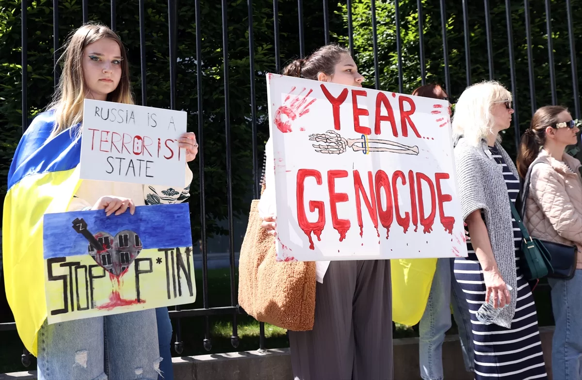 Brüksel'de “Ukraynalı çocukları kurtarın” protestosu